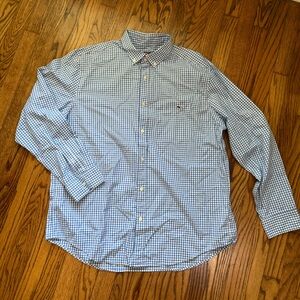 Vineyard Vines Button Down Shirt